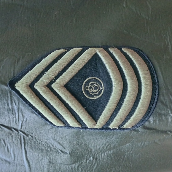 8732 bomber jacket - Picture 7 of 10